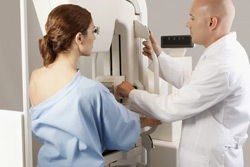 «Коммерческий» на связи: Как попасть к маммологу?