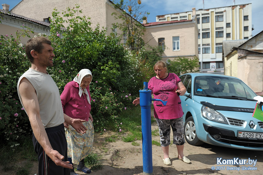 «Гостиница» для бомжей в центре Бобруйска