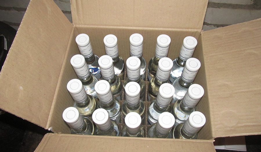 В Бобруйске легально торговали нелегальным алкоголем