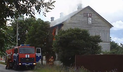 В Бобруйске горел двухэтажный дом (видео)