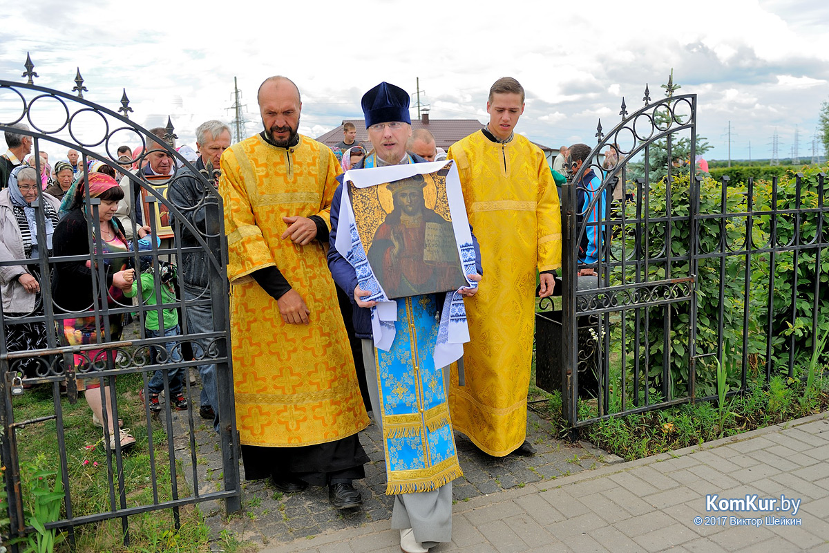 Крестный ход в Престольный праздник