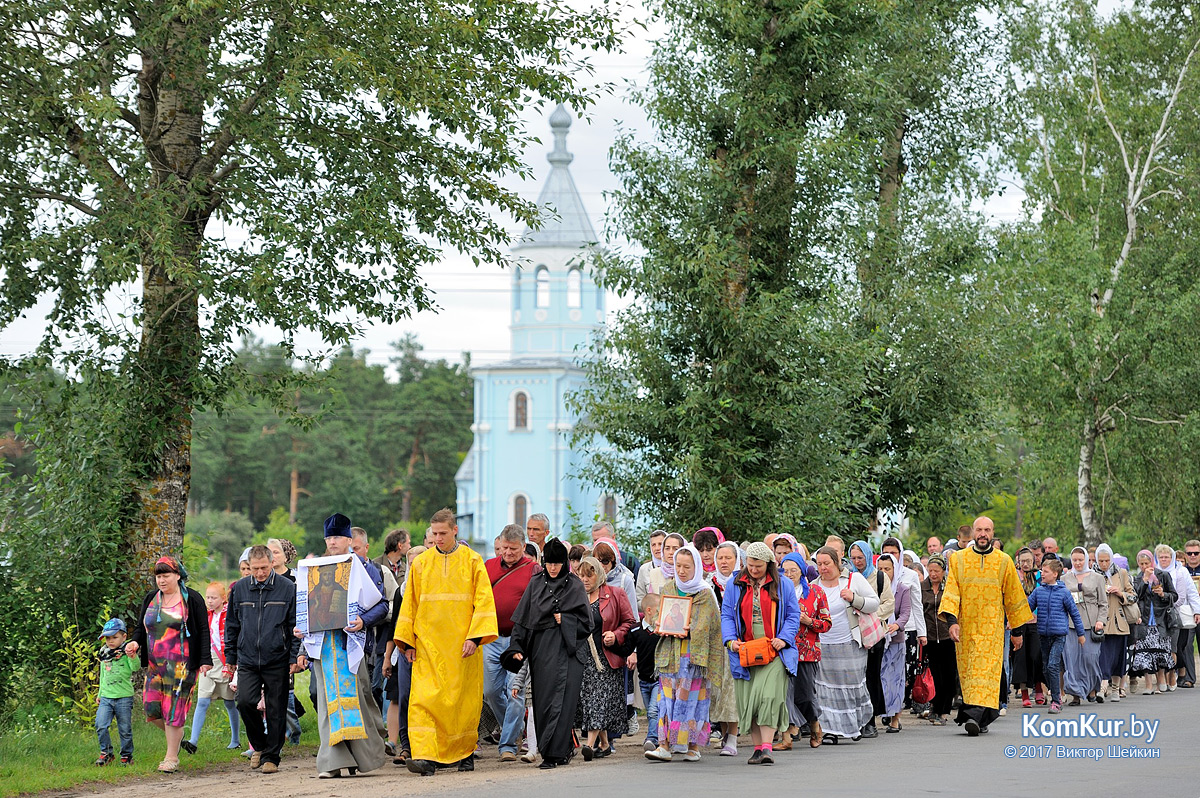 Крестный ход в Престольный праздник