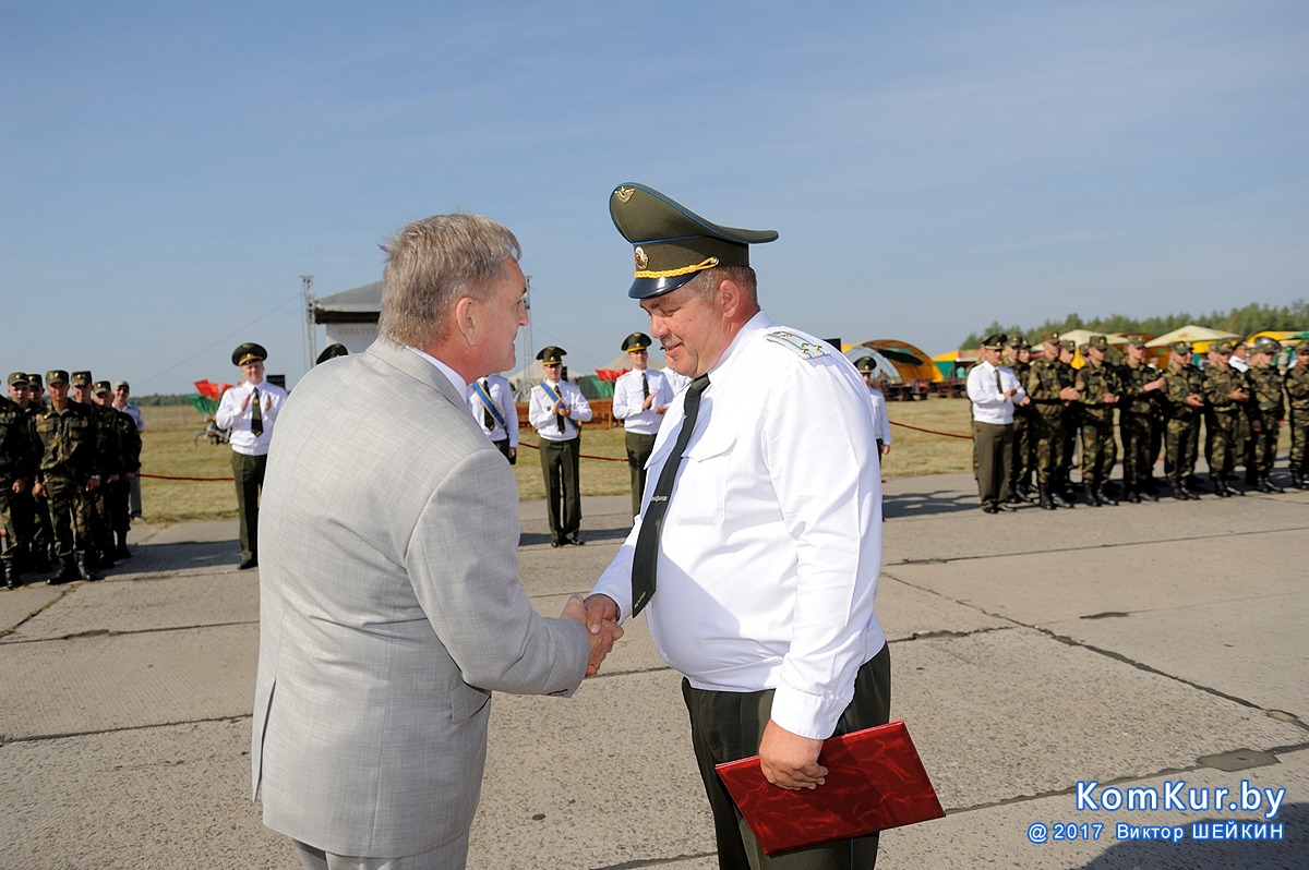День военно-воздушных сил в Бобруйске