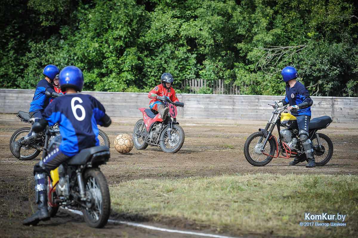 В Бобруйске стартовали соревнования по мотоболу