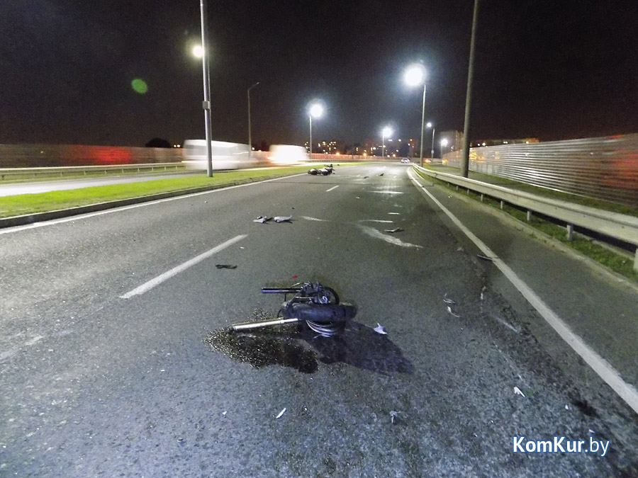 На въезде в Бобруйск в ДТП пострадал мотоциклист