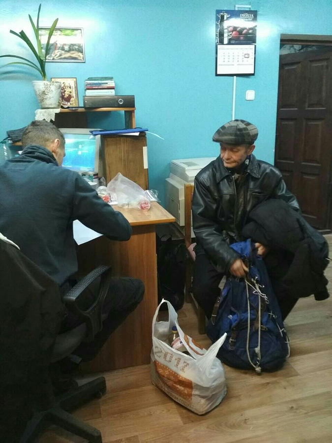 Бобруйчане собрали еду и вещи для малоимущих