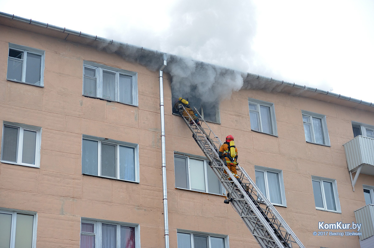 В бобруйской многоэтажке произошло возгорание