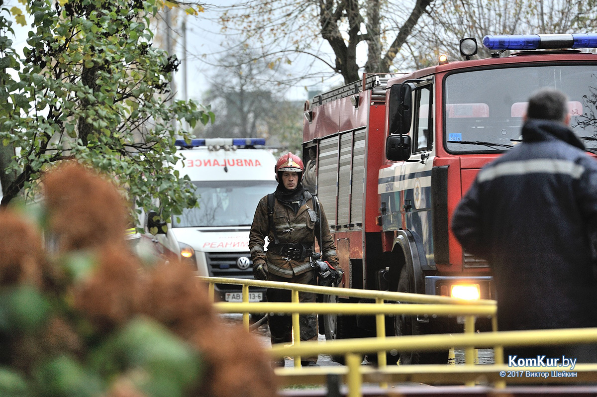 В бобруйской многоэтажке произошло возгорание