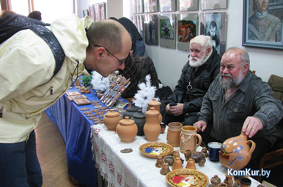 Приходите на «Калядны кiрмаш»