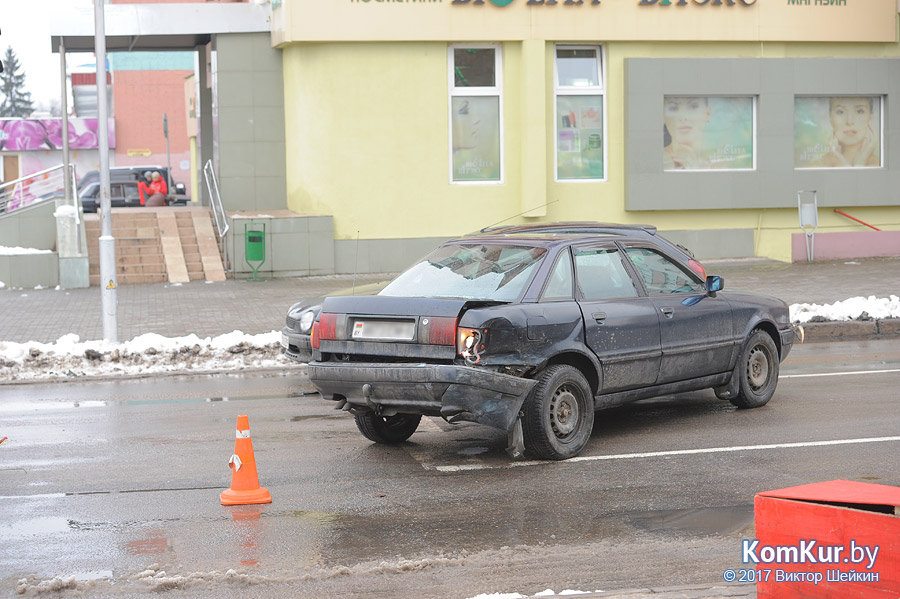 Опять авария на главной улице Бобруйска