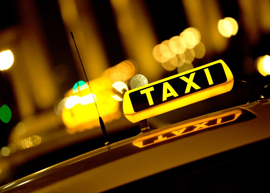 «Коммерческий» на связи: Ликбез для таксиста 