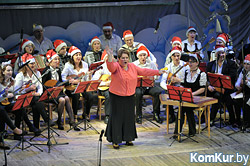 В Бобруйске прошел большой праздничный концерт творческих школ