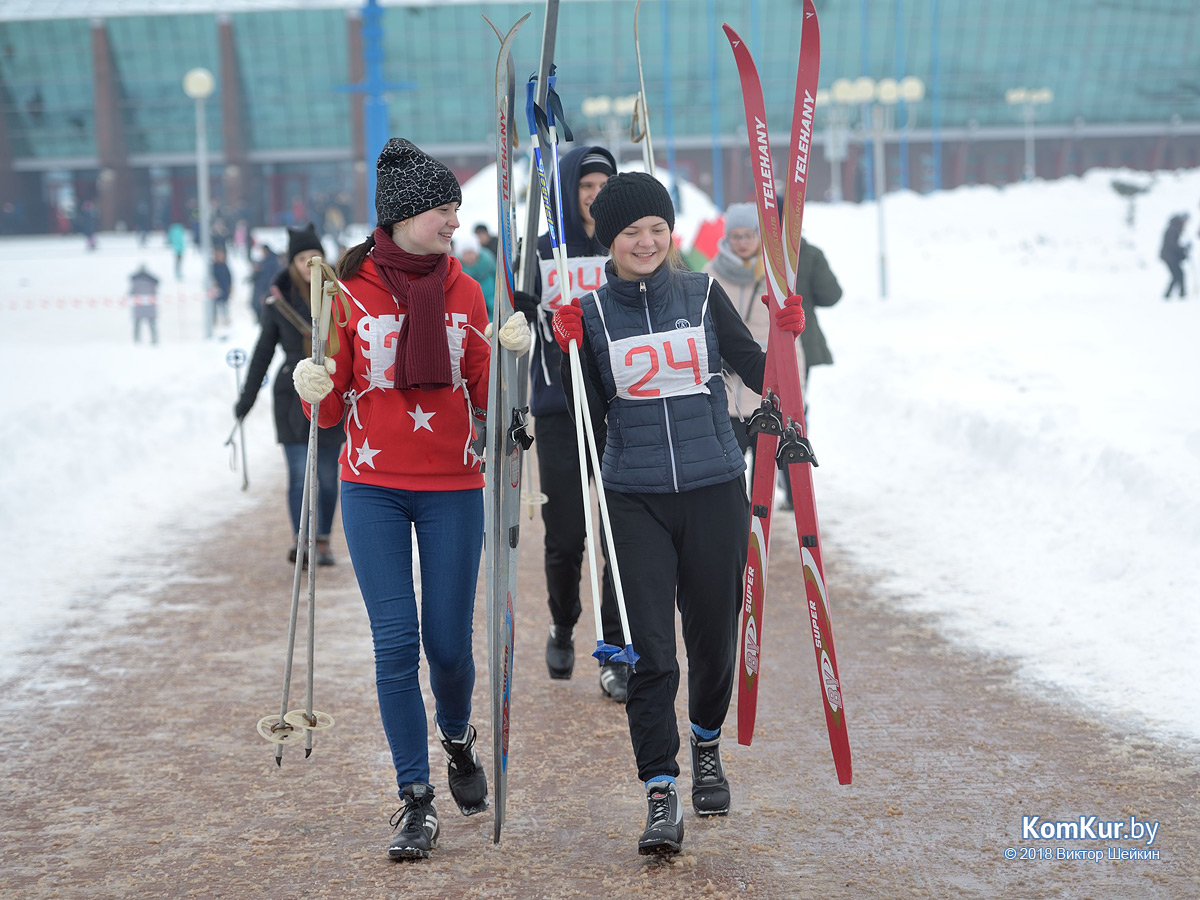 Зимний праздник на «Бобруйск-Арене». Фоторепортаж