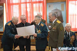 Бобруйские военные отметили 75-летие танковой армии