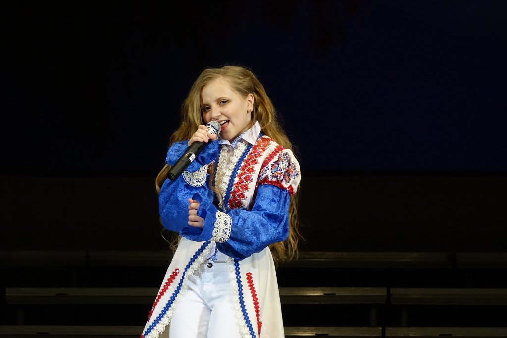 В Бобруйске выбрали «Мисс Школьная пора»