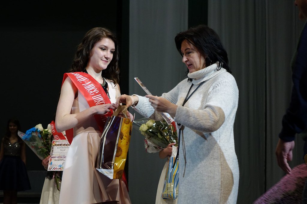 В Бобруйске выбрали «Мисс Школьная пора»