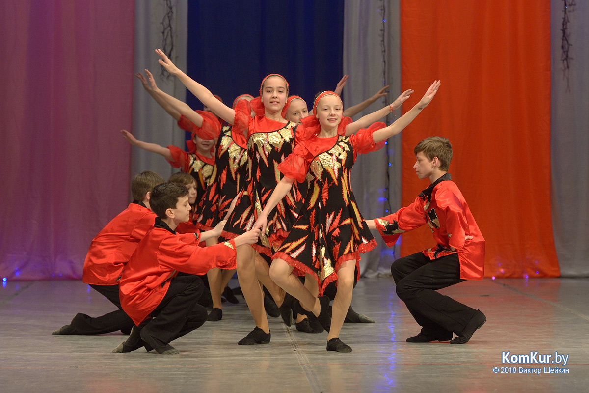 Отчетный концерт танцевальных коллективов города