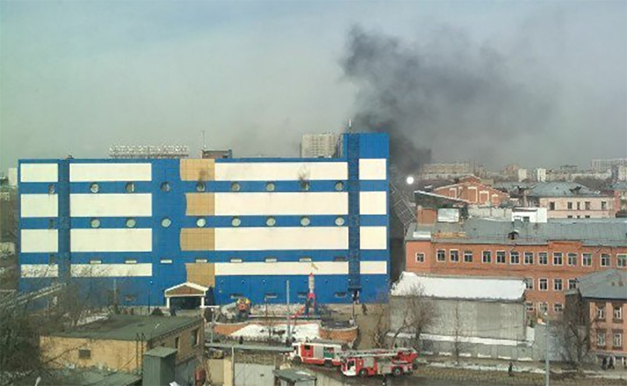 Срочно! В Москве горит торговый центр «Персей для детей»!