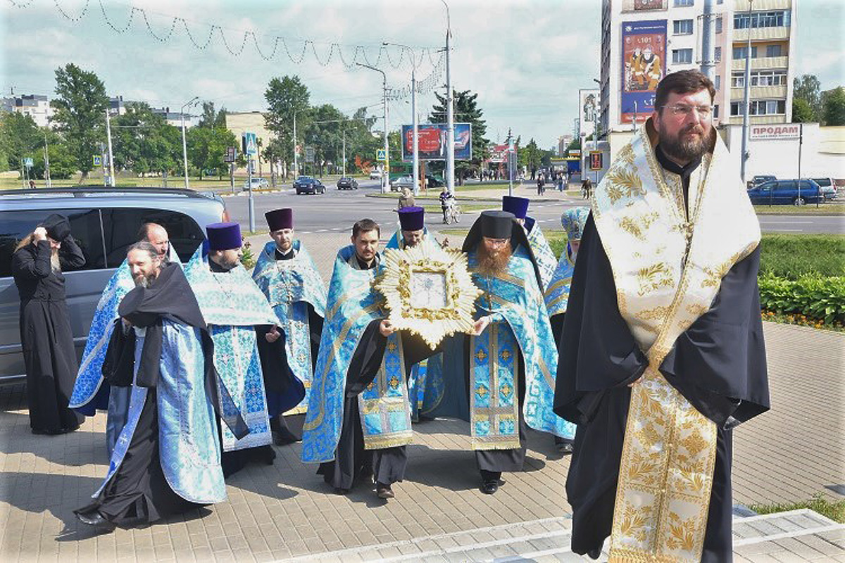 В Бобруйск прибыла копия чудотворной иконы Божией матери «Жировичская» 