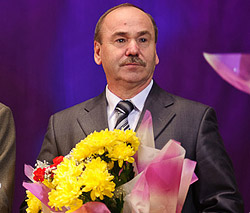Председателем Белорусского тяжелоатлетического союза избран наш человек!