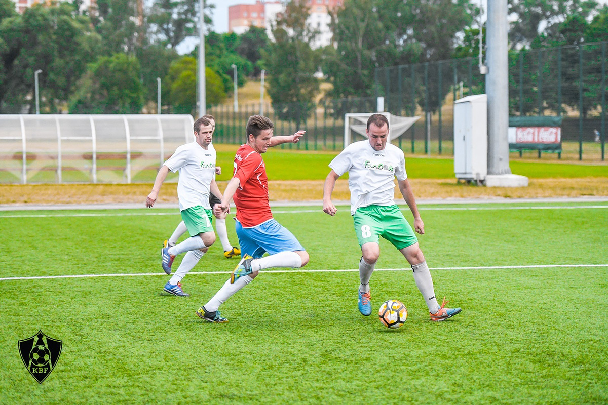 Футболисты бобруйского «ФанДОКа» заняли почетное третье место в главном республиканском турнире по корпоративному футболу.