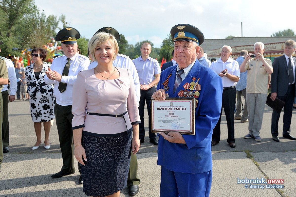 Бобруйск отпраздновал День ВВС (Фоторепортаж)