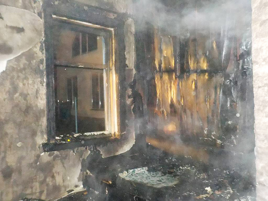 Пожар в дачном доме на Бахарова