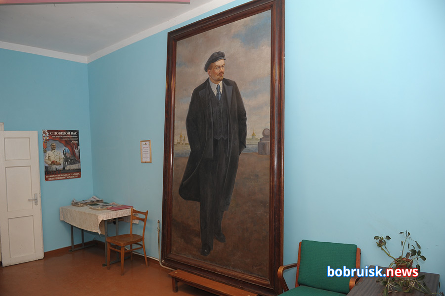 Лидер бобруйских коммунистов — о белорусском капитализме, «кухонной» политике и «красных» юбилеях