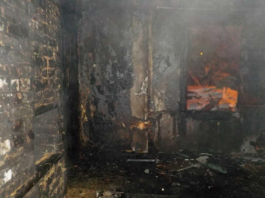 Почему в Бобруйске загорелся частный дом?