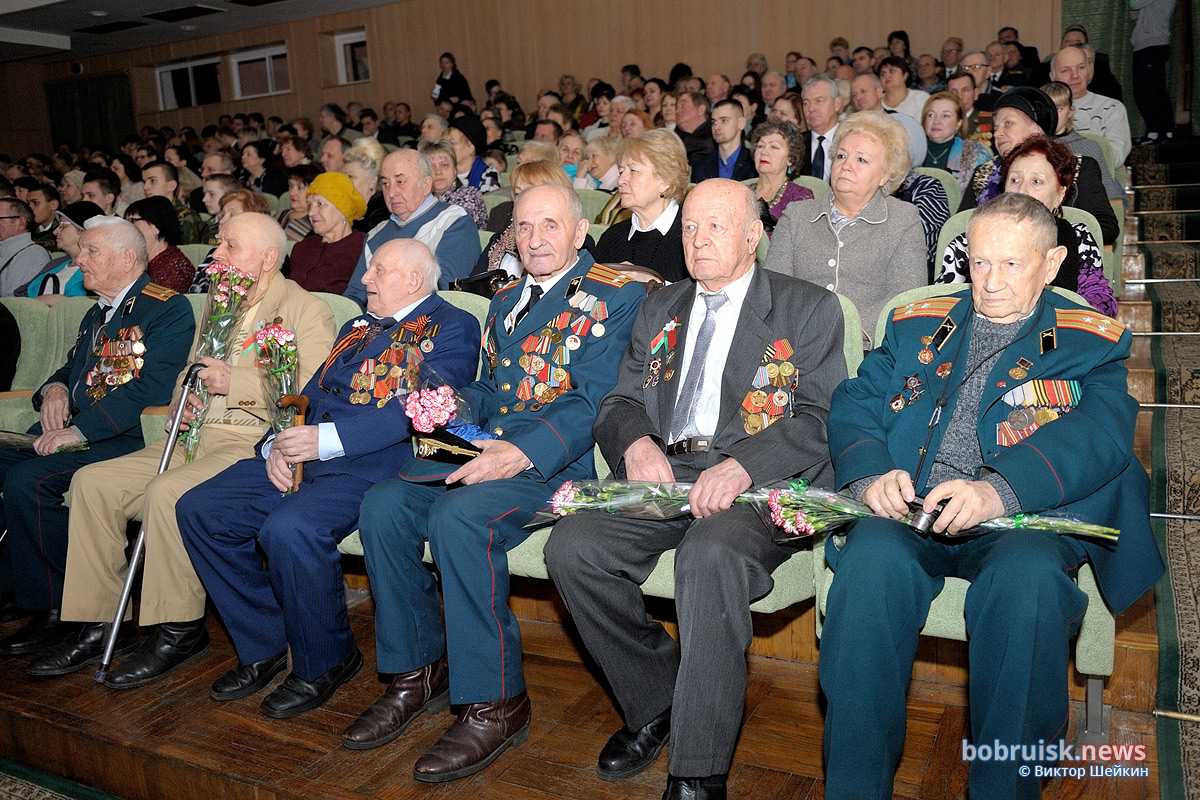 Концерт, посвящённый  Дню защитников Отечества и Вооружённых Сил Республики Беларусь прошел в театре Бобруйска