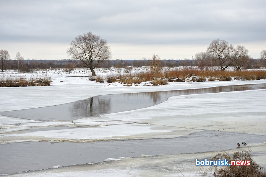 Наблюдателям бобруйского гидропоста запретили выходить на лед!
