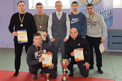 Команда Бобруйского отдела Департамента охраны – победитель чемпионата по самбо среди динамовцев!