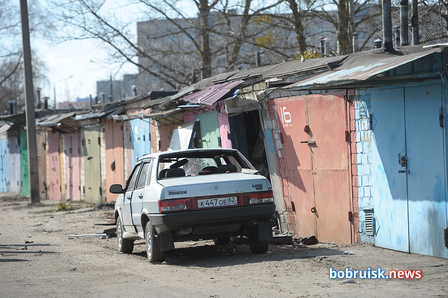 В гаражном массиве жилого района Бобруйска прогремел взрыв. Есть жертвы