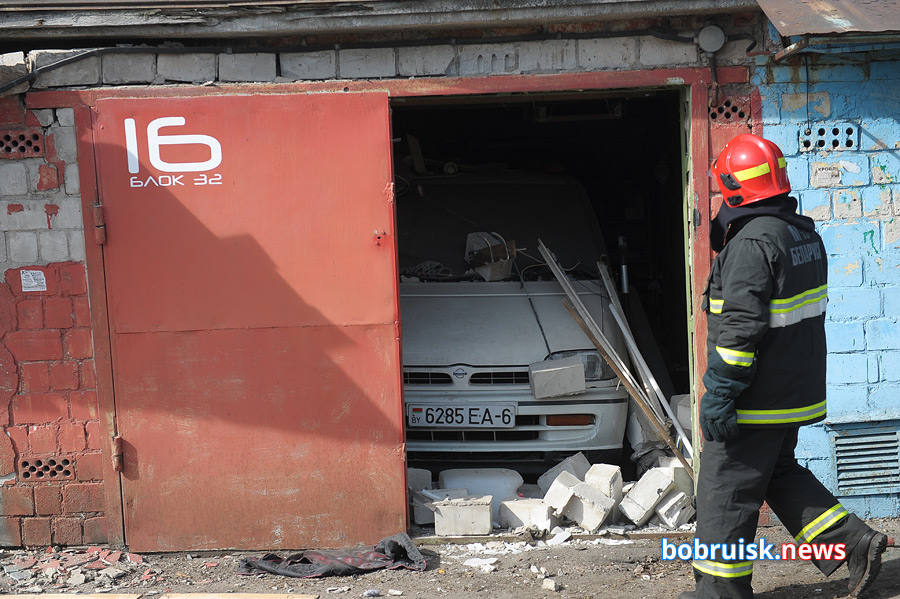 В гаражном массиве жилого района Бобруйска прогремел взрыв. Есть жертвы