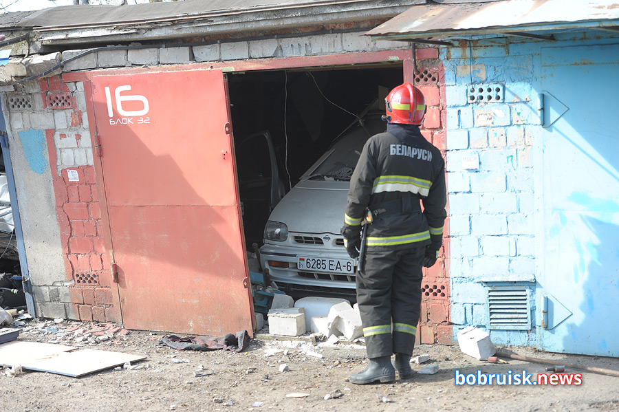 В гаражном массиве жилого района Бобруйска прогремел взрыв. Есть жертвы