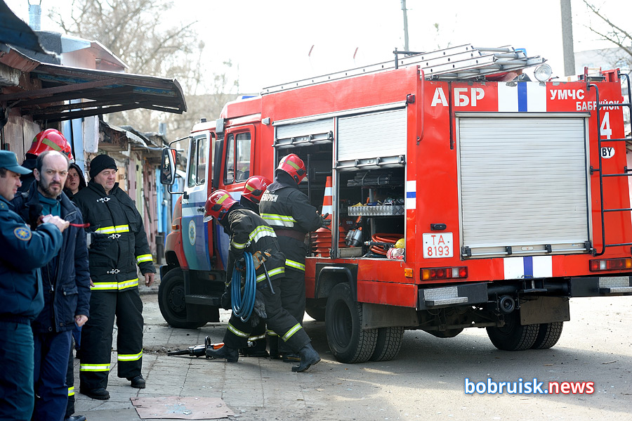 В гаражном массиве жилого района Бобруйска прогремел взрыв. Есть жертвы