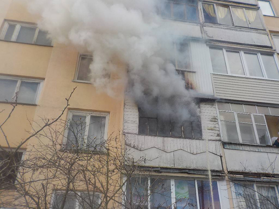 Пожар на улице Ульяновской в Бобруйске (видео)