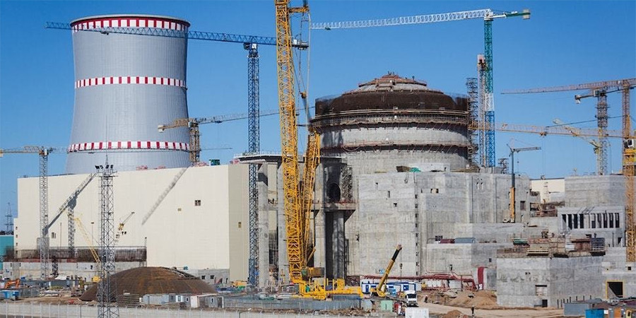 Лукашенко: если опыт с атомной станцией окажется удачным, в будущем возможно строительство еще одной