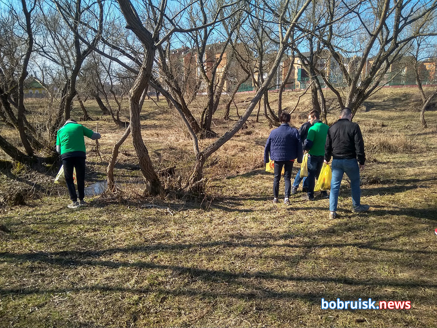 В последнюю субботу марта активисты БРСМ собрались в бобруйском парке