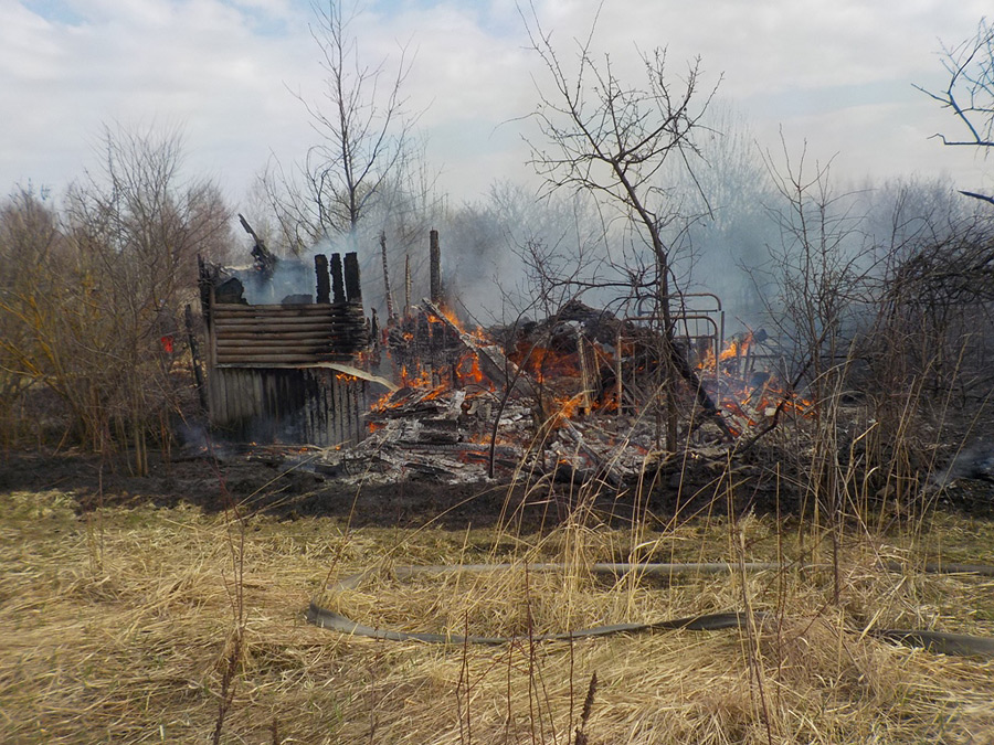 Три дома сгорели в Бобруйском районе
