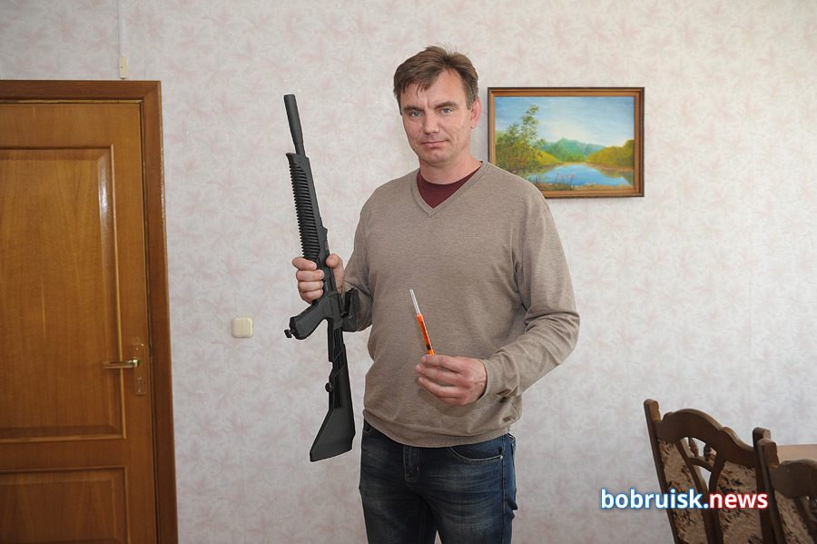 Теперь в Бобруйске есть ружье для укрощения лосей