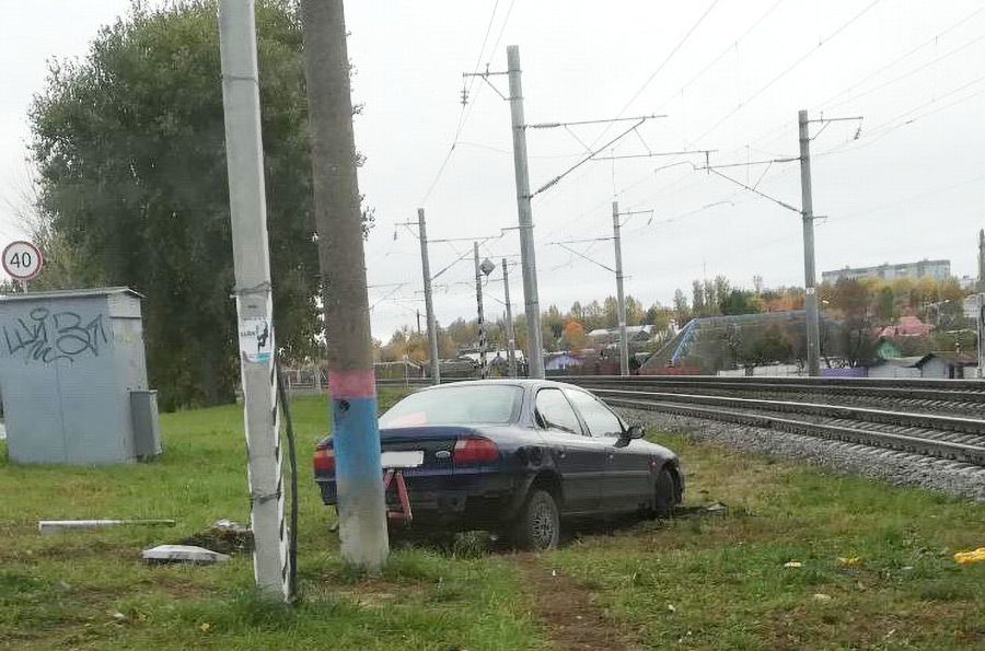 Странное ДТП на железнодорожном переезде в Бобруйске