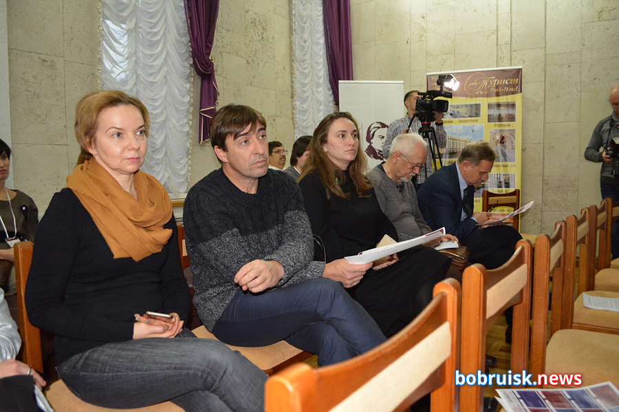 В Бобруйске торжественно открылся VII Республиканский фестиваль национальной драматургии