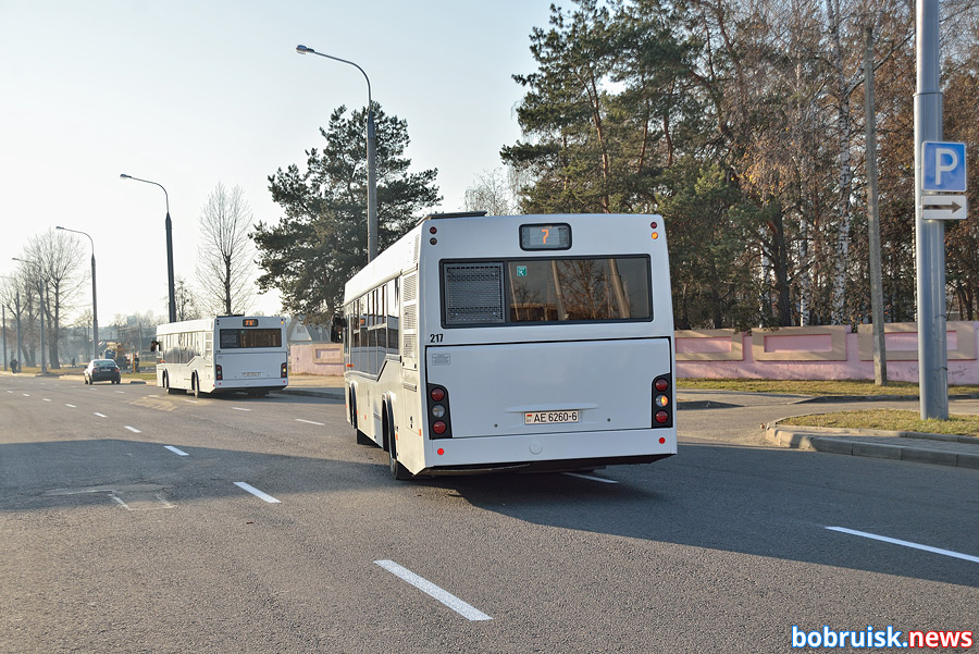 С 1 декабря будет организован заезд автобуса маршрута №7 «Дзержинского – пос. Березина» к новостройке бульвара Приберезинский. При следовании из поселка Березина в сторону улицы Дзержинского.