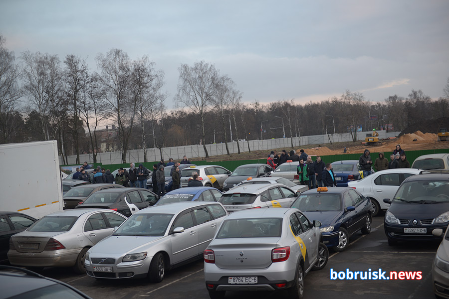 В Бобруйске бастуют водители службы «Яндекс.Такси»