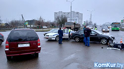 Проскочить не получилось: в Бобруйске столкнулись Mitsubishi и Opel (добавлены фото)