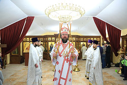 8 января Епископ Серафим совершил Божественную литургию в Покровском храме Бобруйска (много фото)