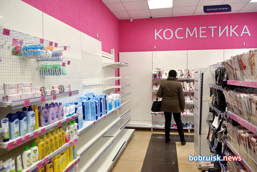 «Супругу периодически беспокоили приступы аллергии»: семья из Бобруйска против соседства с магазином бытовой химии