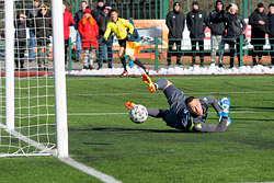 Большой футбол вернулся в Бобруйск. Фоторепортаж