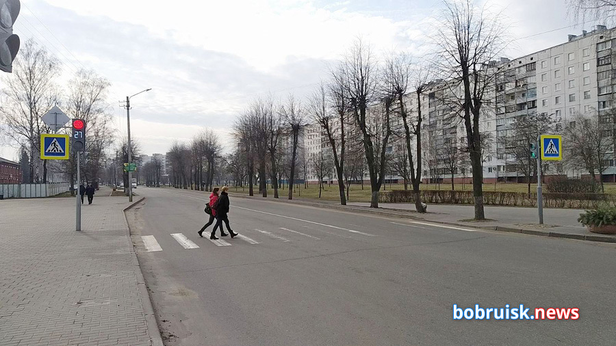 На перекрестке Ленина-Урицкого заработал светофор. Еще один появится на главной улице Бобруйска